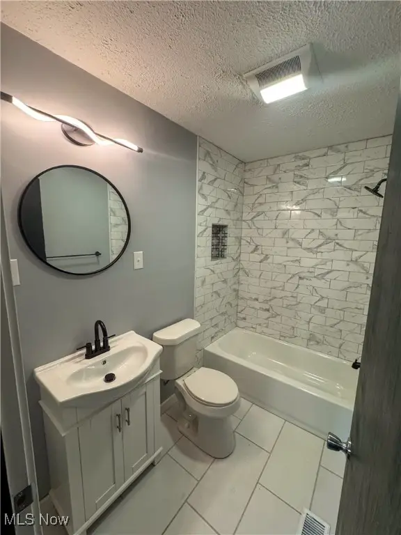 2640 Martha Ne Avenue, Canton, OH 44705 - Image #2