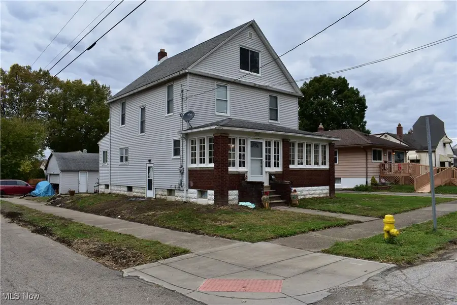714 Orchard Avenue, Barberton, OH 44203 - Image #2