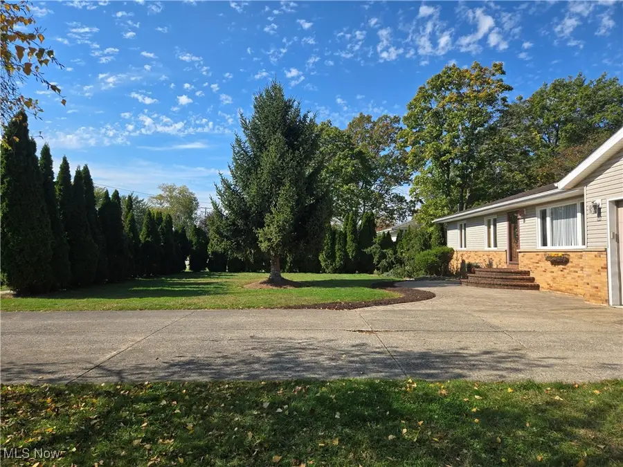 18248 Meadow Lane, Strongsville, OH 44136 - Image #2