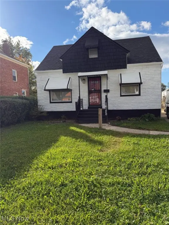 16120 Harvard Avenue, Cleveland, OH 44128