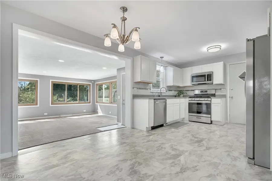 5822 Longview Sw Street, Massillon, OH 44646 - Image #3