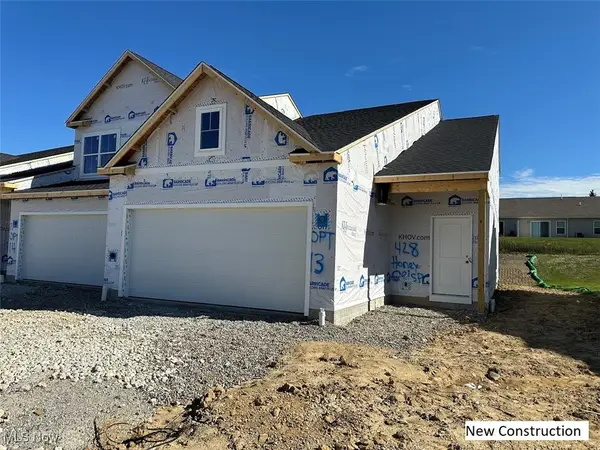 428 Honeycrisp Ne Drive, Louisville, OH 44641