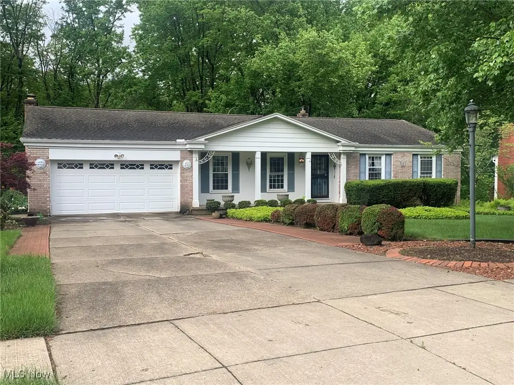 2239 Woodpark Road, Fairlawn, OH 44333 - Image #1