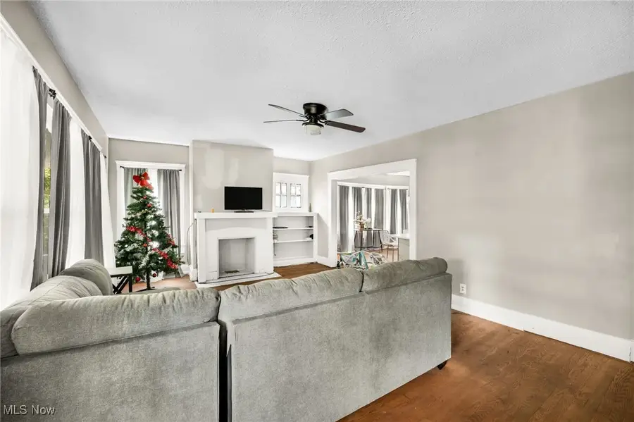 1676 Glenmont Road, Cleveland Heights, OH 44118 - Image #3