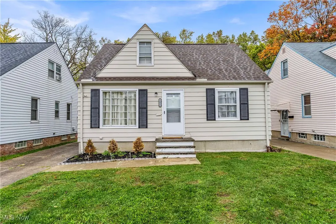 14417 Corridon Avenue, Maple Heights, OH 44137 - Image #1