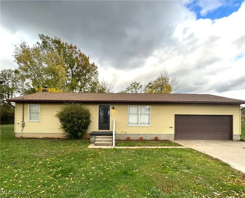 2205 Kimball Court, Akron, OH 44314 - Image #1