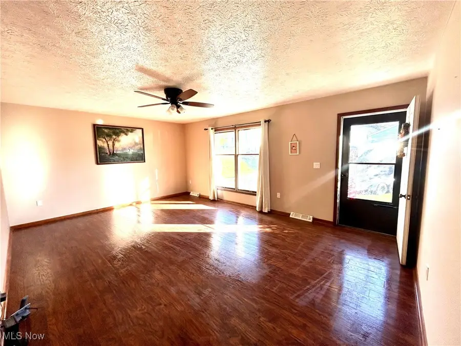 2205 Kimball Court, Akron, OH 44314 - Image #2