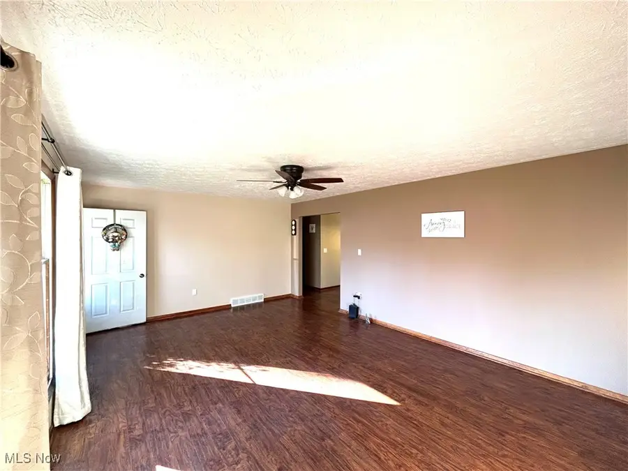 2205 Kimball Court, Akron, OH 44314 - Image #3