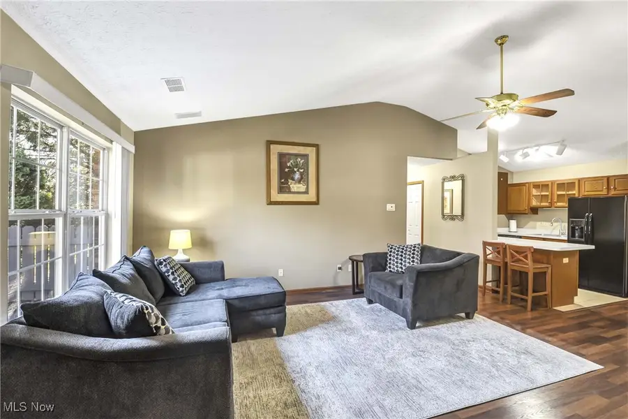 2703 Shakespeare Lane, Avon, OH 44011 - Image #2