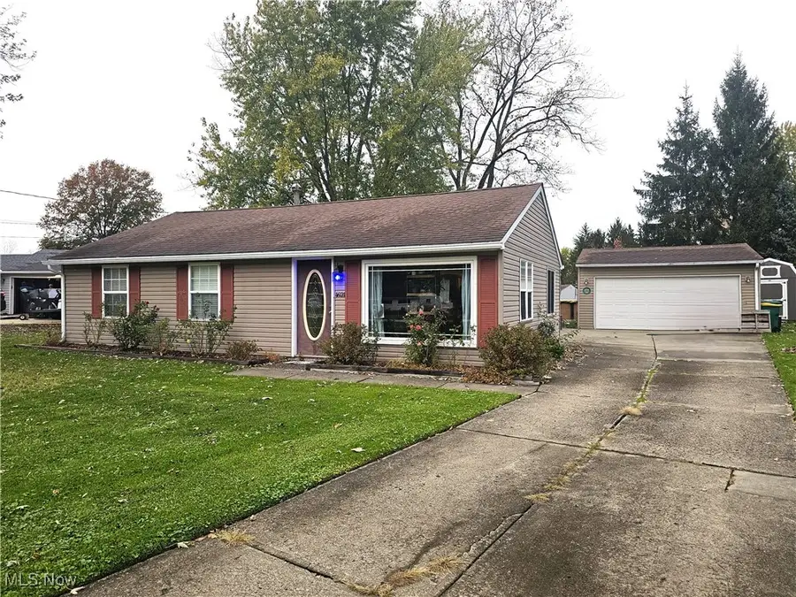 1621 Ridgewood Court, Twinsburg, OH 44087 - Image #2