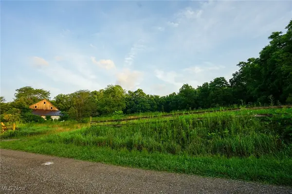 Township Rd 51, Somerset, OH 43783