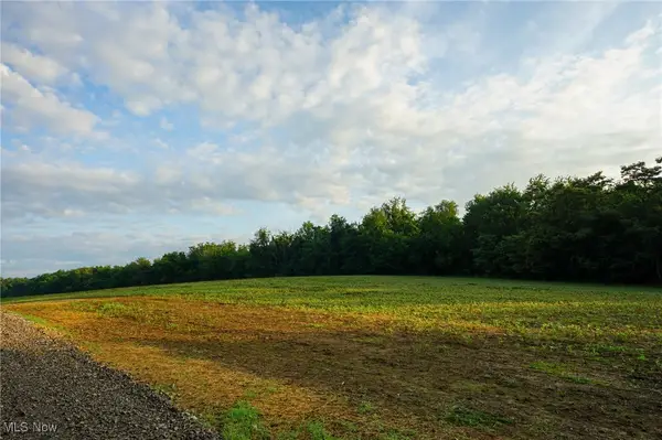 Township Rd 51, Somerset, OH 43783