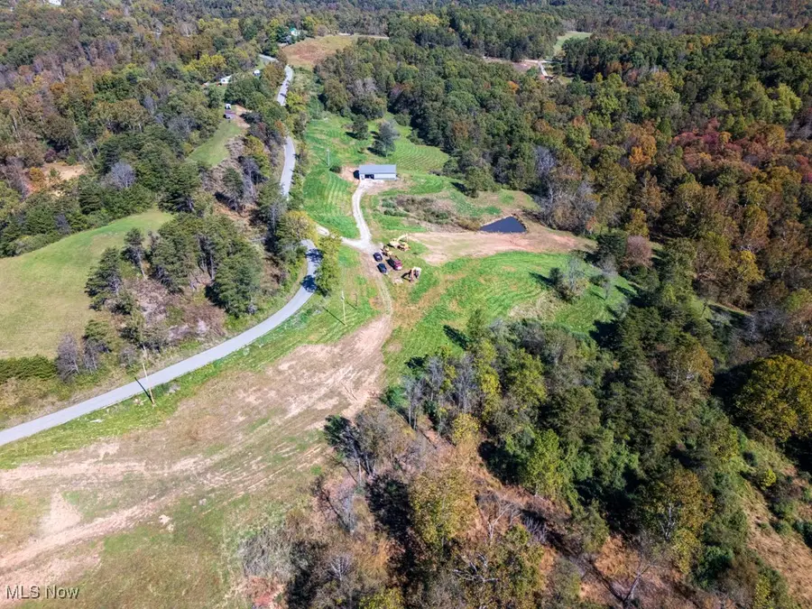 7207 Lost Pavement Road, Washington, WV 26181 - Image #3