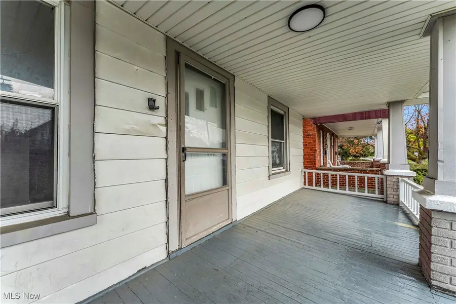 4512 Oak Park Avenue, Cleveland, OH 44109 - Image #3