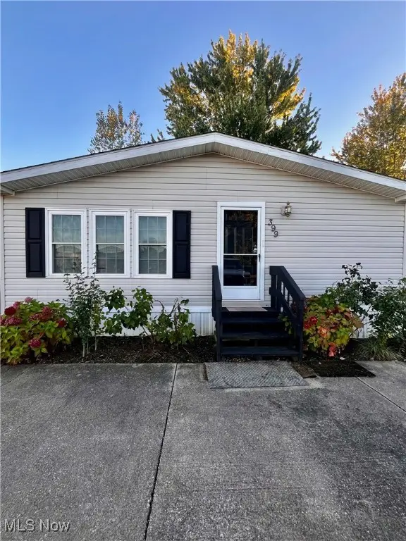 399 Sandtrap Circle, Painesville Township, OH 44077 - Image #1