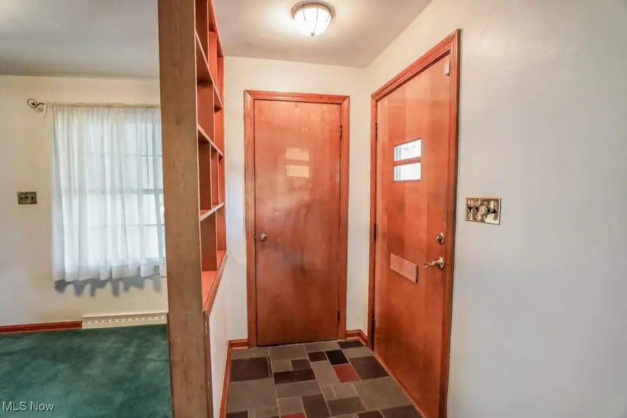 315 Leonard Nw Avenue, Massillon, OH 44646 - Image #2