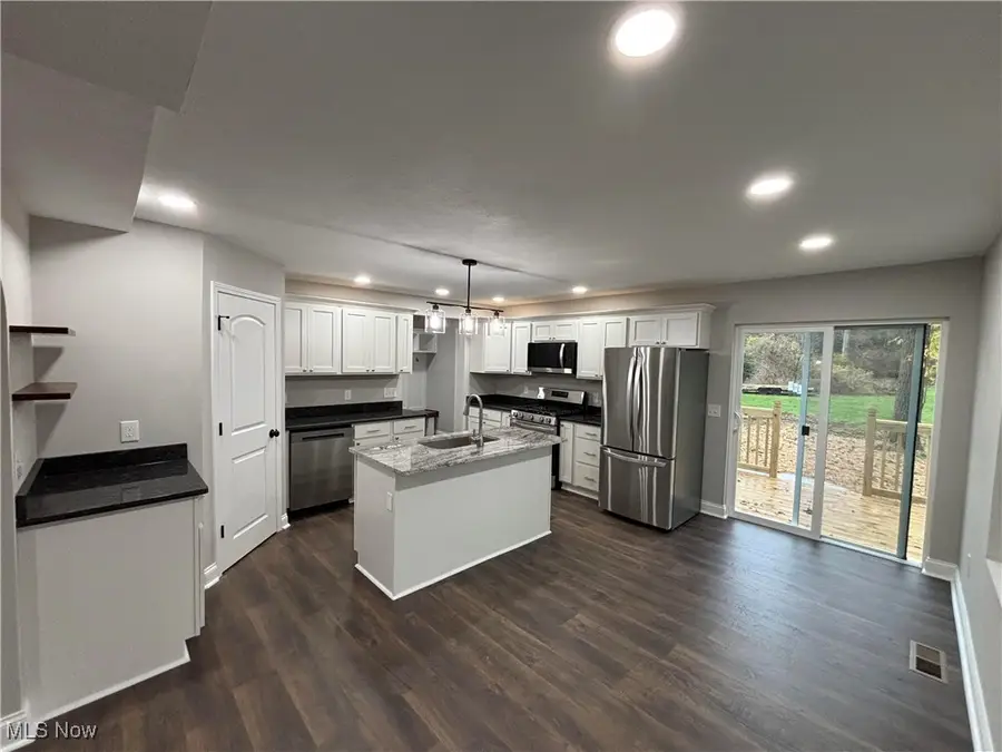 10001 N Marks Road, Strongsville, OH 44149 - Image #3