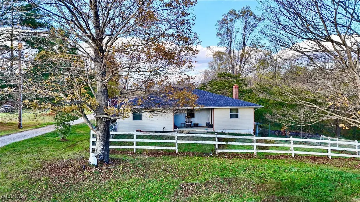 966 State Route 555, Little Hocking, OH 45742 - Image #1