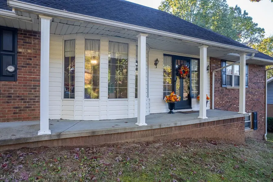 1239 Lakewood Circle, Washington, WV 26181 - Image #3