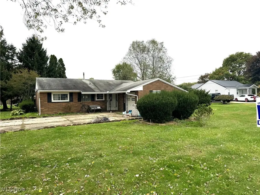 4481 Broadway Ne Avenue, Louisville, OH 44641 - Image #3