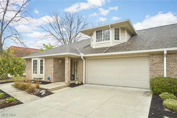 108 Furnace Run Drive, Akron, OH 44307