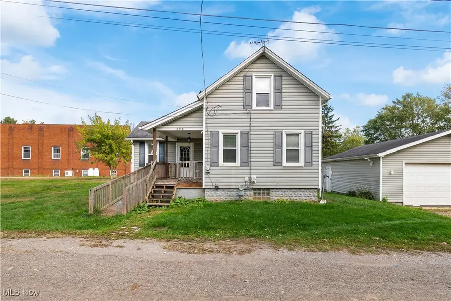890 Green Side Sw Avenue, North Lawrence, OH 44666 - Image #3