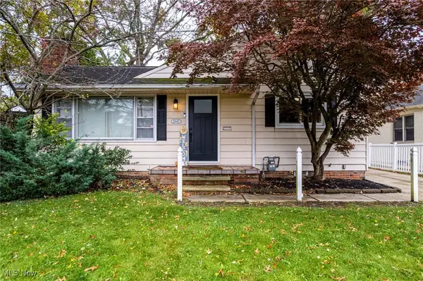 20147 Hilliard Boulevard, Rocky River, OH 44116