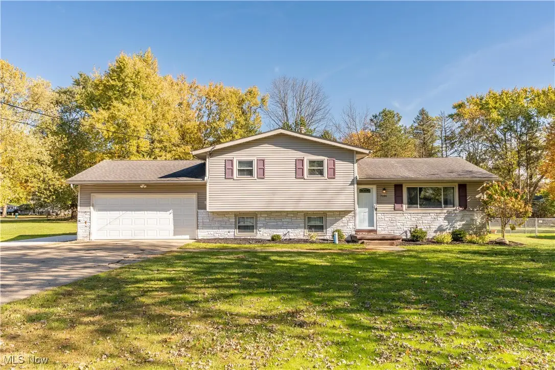 7086 Woodell Ne Avenue, Canton, OH 44721 - Image #1