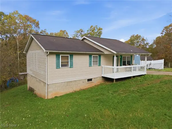 127 Pineview Drive, Marietta, OH 45750