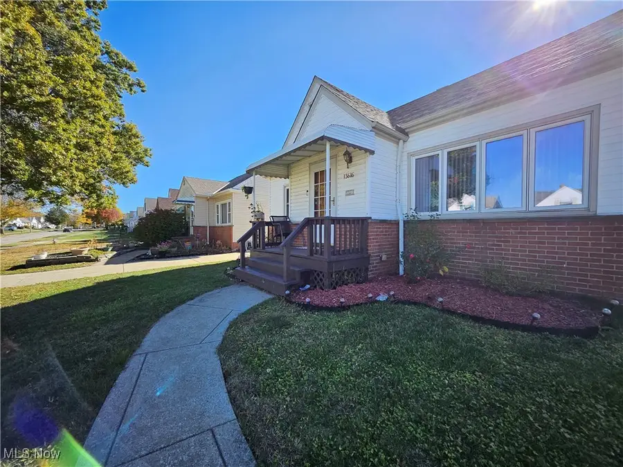 13616 Oakview Boulevard, Garfield Heights, OH 44125 - Image #3