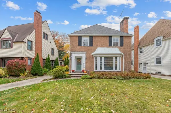 19190 S Sagamore Road, Fairview Park, OH 44126