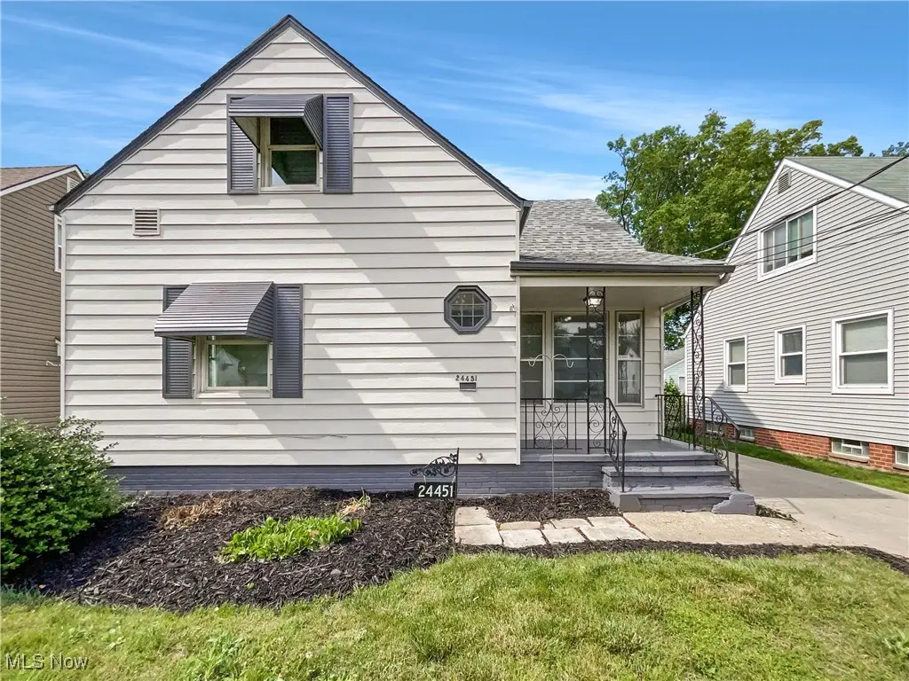 24451 Devoe Avenue, Euclid, OH 44123 - #1