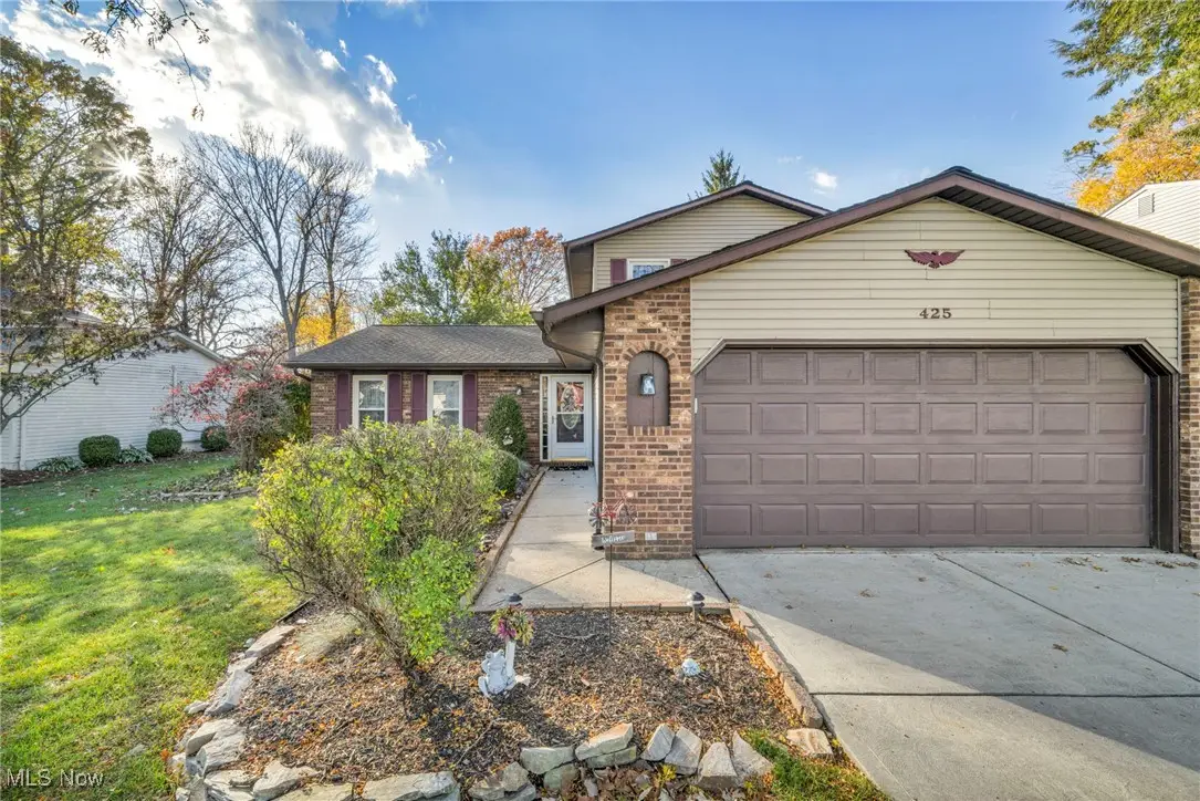 425 Loyola Drive, Elyria, OH 44035 - #1