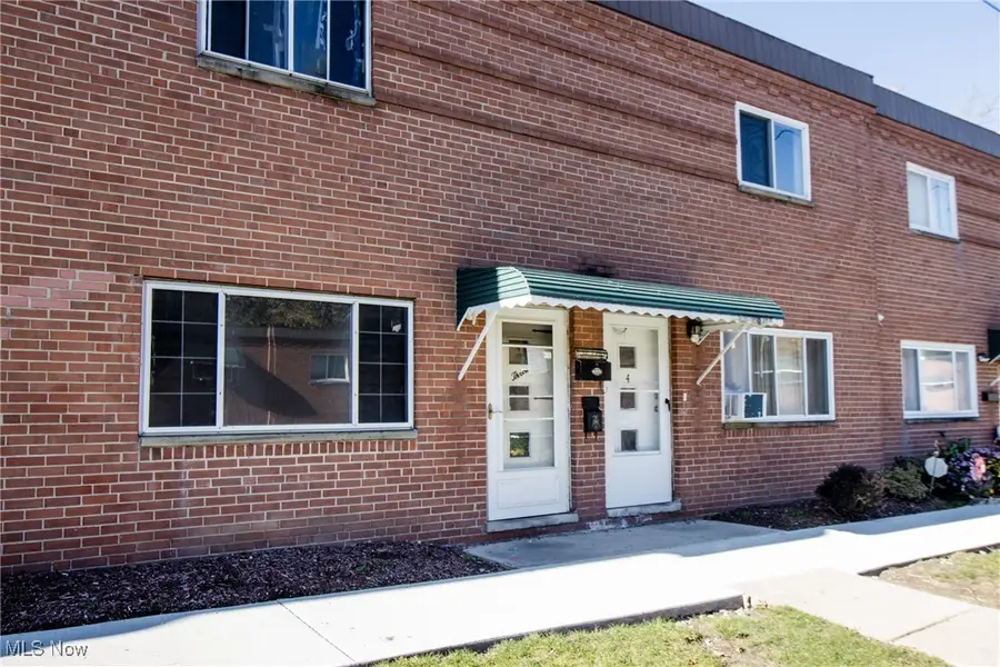 200 Dalepark Drive #3, Bedford, OH 44146 - Image #2