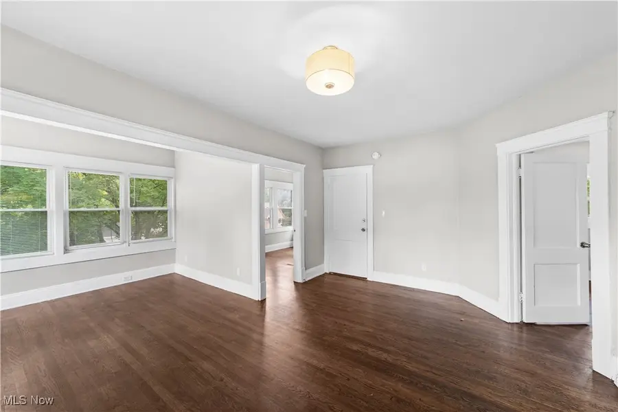 1683 Colonial Drive, Cleveland Heights, OH 44118 - Image #3