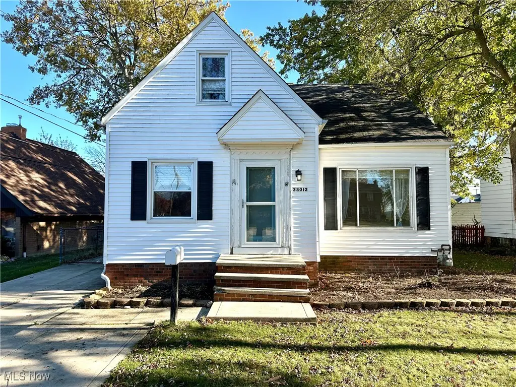33012 Lake Shore Boulevard, Willowick, OH 44095 - #1