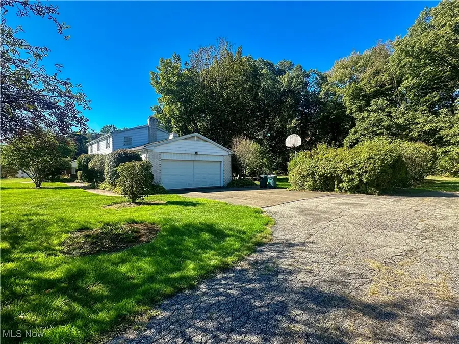 364 Hogarth Avenue, Niles, OH 44446 - Image #2