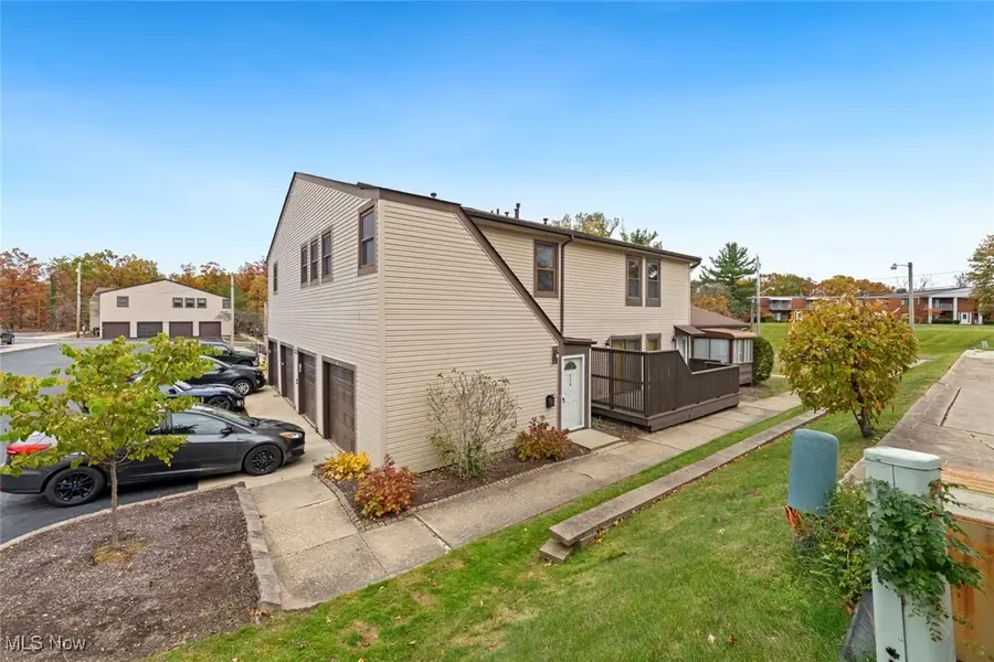576 Turney Road #D, Bedford, OH 44146 - Image #3