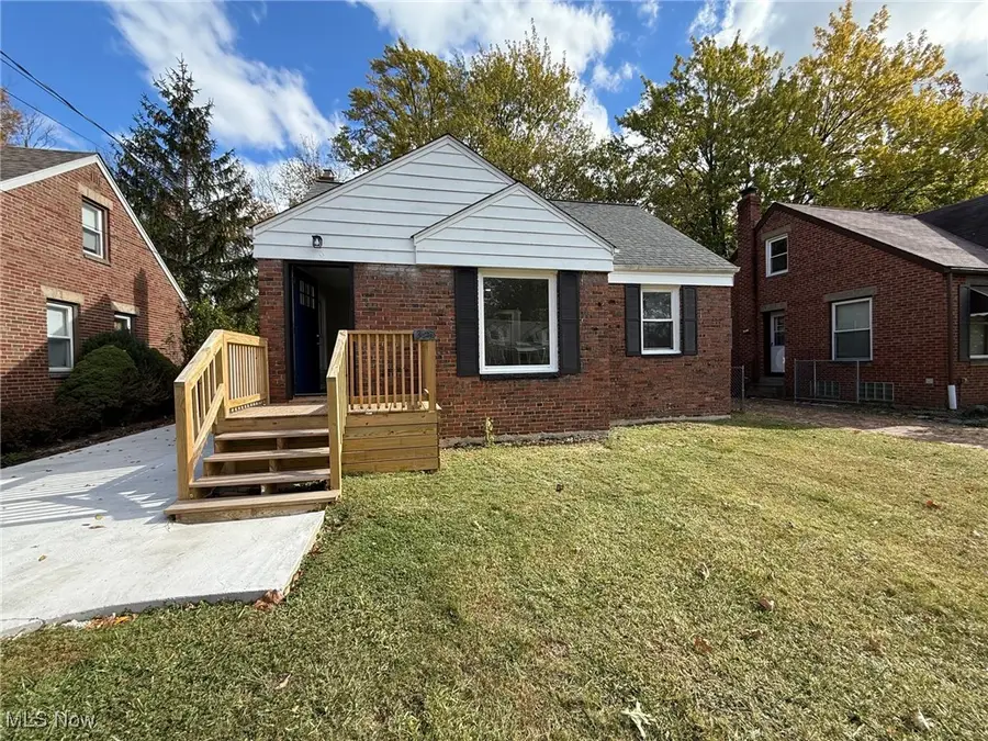 325 E 257 Street, Euclid, OH 44132 - Image #2