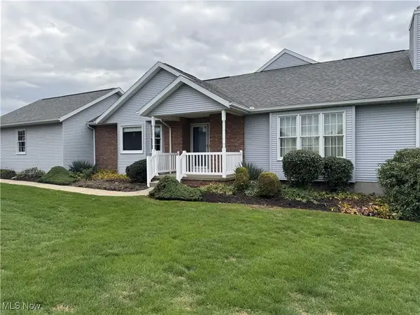 1357 S Azalea Boulevard, Barberton, OH 44203