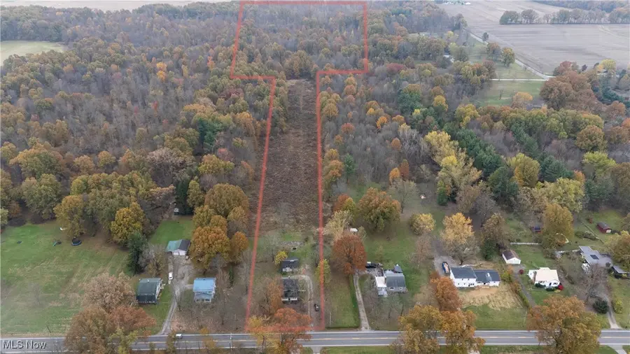 13004 Edison Ne Street, Alliance, OH 44601 - Image #2