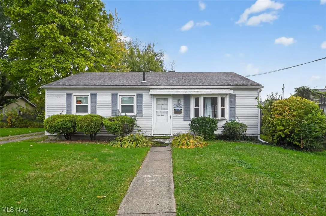 2026 Ada Se Avenue, Warren, OH 44484 - Image #1