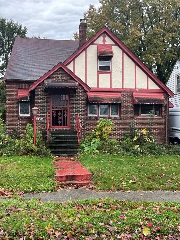 14906 Edgewood Avenue, Cleveland, OH 44128