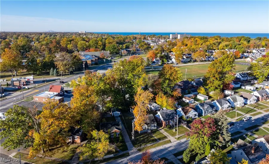 488 E 326th Street, Willowick, OH 44095 - Image #3