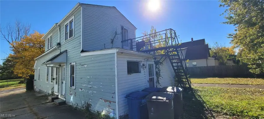 2054 Magee Street, Lakewood, OH 44107 - Image #2