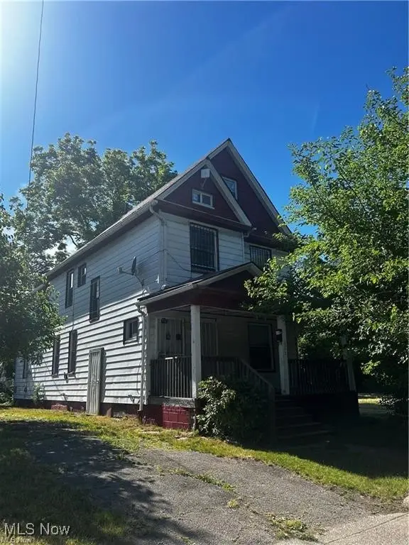 2292 E 90th Street, Cleveland, OH 44106