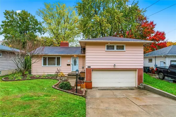 1151 Clearview Nw Street, Warren, OH 44485