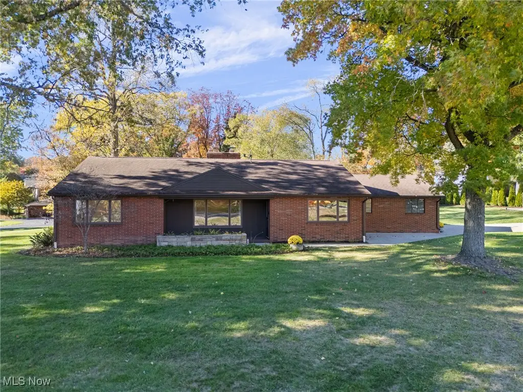 315 Santa Clara Nw Street, Canton, OH 44709 - #1