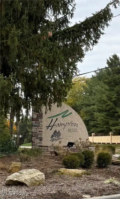 987 Hampton Ridge Drive, Akron, OH 44313 - Image #2