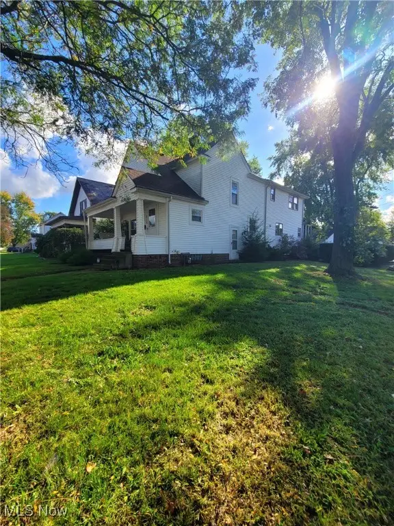 836 Miller Nw Avenue, New Philadelphia, OH 44663 - Image #3